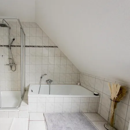 Apartment Grosszuegiges Wohlfuehlhaus Zwischen Stadt &